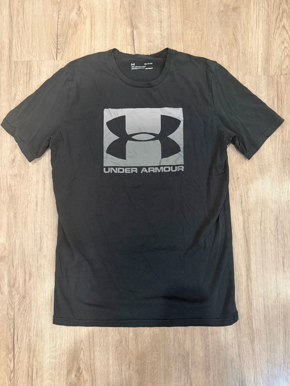 Men’s Under Armour T-Shirt - Black - Size Small